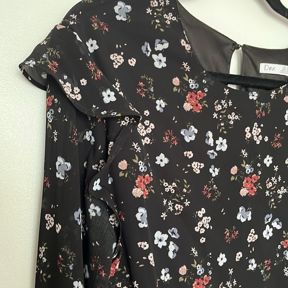 DEX | Ruffle Black Floral Blouse Sz M - Picture 3 of 8